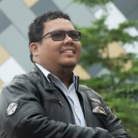 Verza Dillano Gharata, S.Ars., M.T.